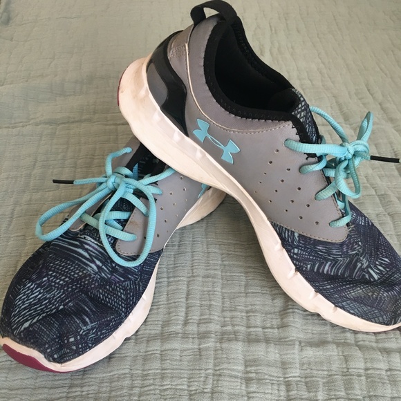 Under Armour Shoes - 👟Under Armour Women's training shoes👟
